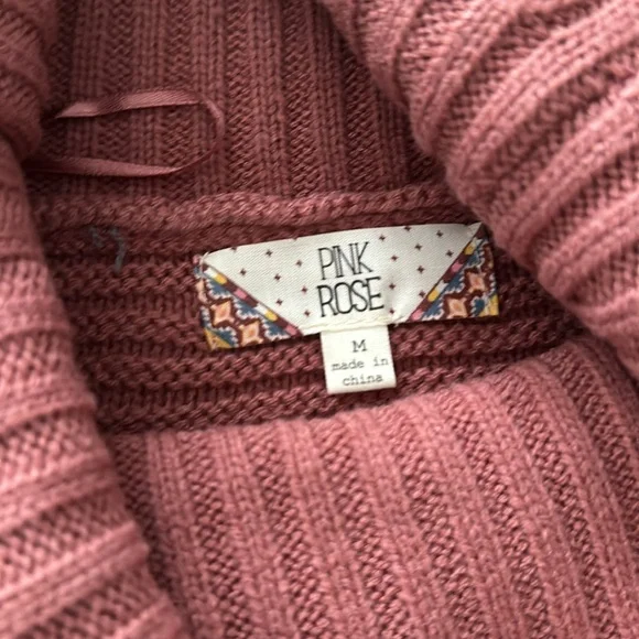 💕 2 for $15 - Pink Rose cowl neck sweater - Picture 2 of 3